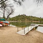 Groveland Vacation Rental With Private Deck And Grill!